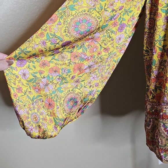 Current Air Yellow and Pink Floral Satin Long Sleeve Tie Front Peasant Blouse Sm - Picture 3 of 8